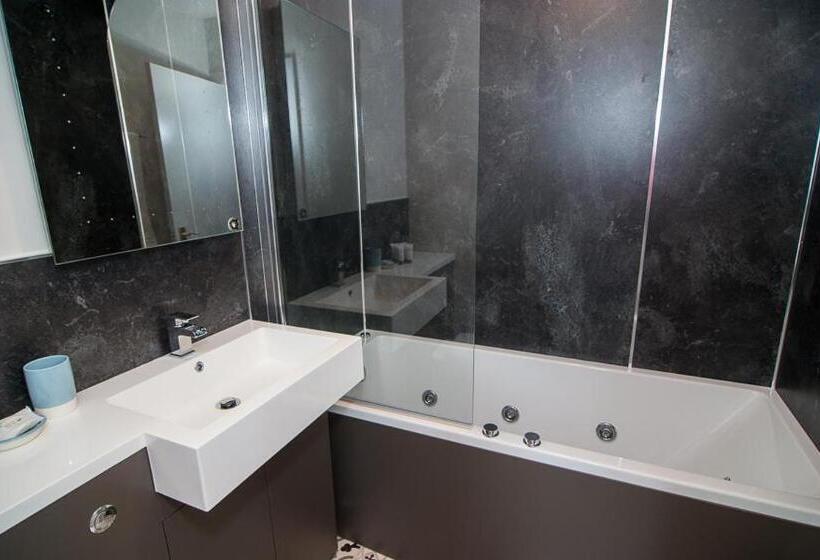 Отель Invernairne