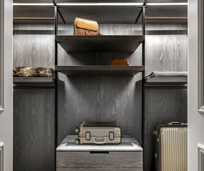 فندق The St. Regis Toronto