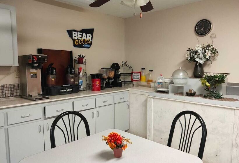 فندق High Springs Inn