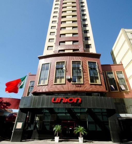 בית מלון כפרי Union Residence  Heer Empreendimentos