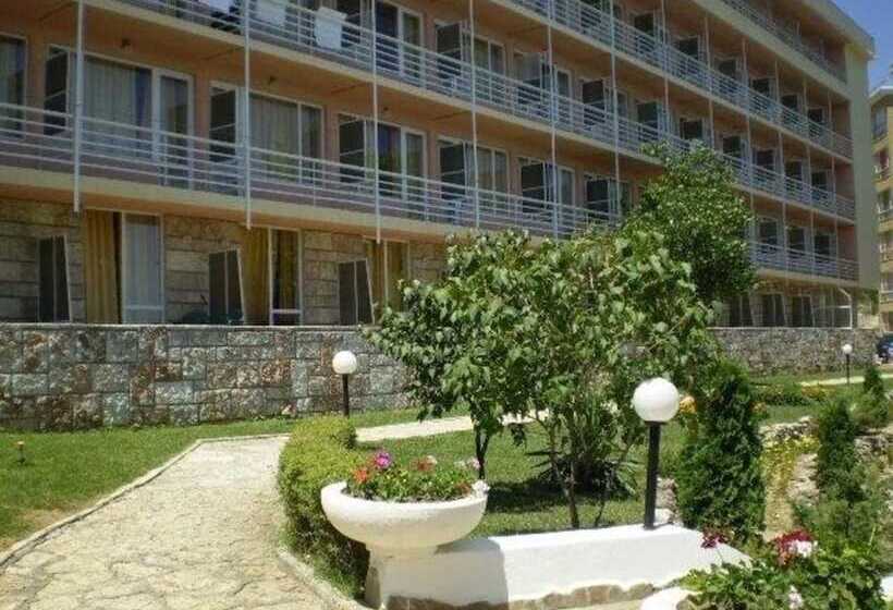 Vezhen Hotel   Free Parking