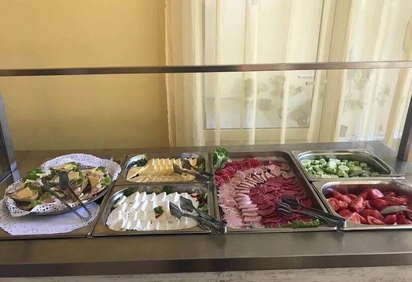 Vezhen Hotel   Free Parking