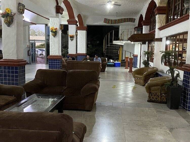 בית מלון כפרי Villa Cahita