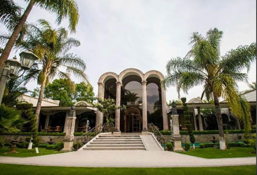 فندق Villa Florencia