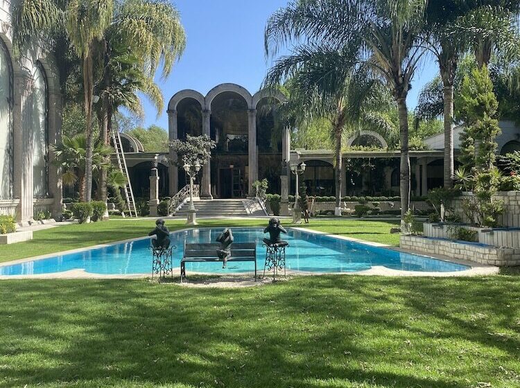 فندق Villa Florencia