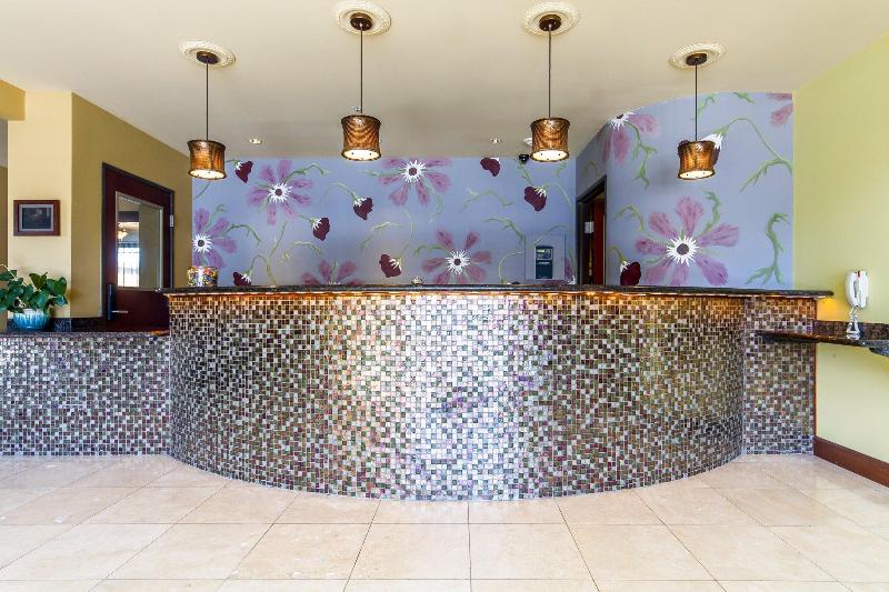 Отель Villa Montes