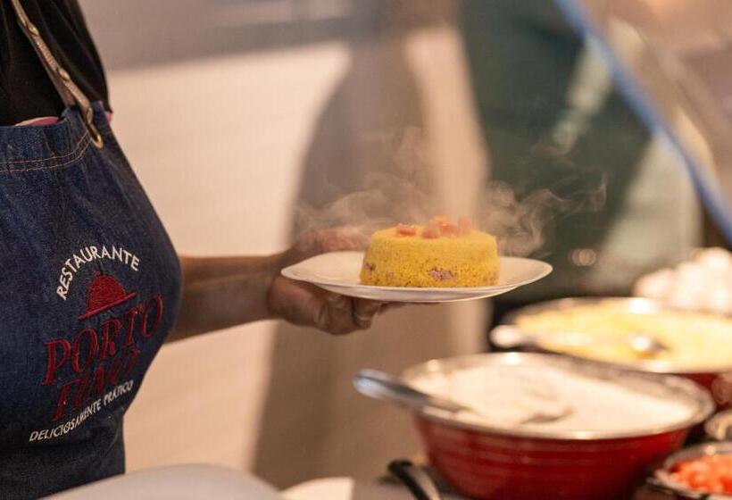 فندق Village Premium