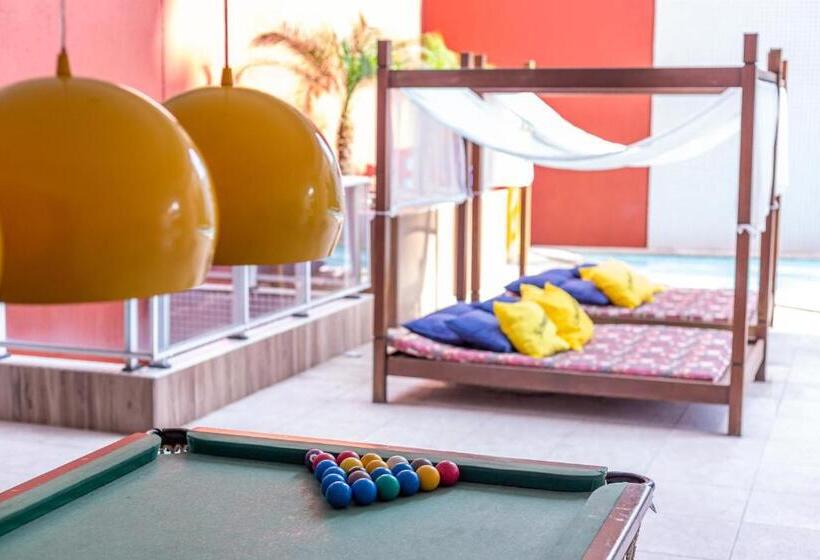 فندق Village Premium