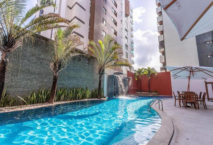 فندق Village Premium