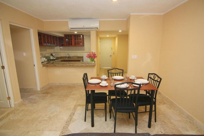 فندق Villamar Princesa Suites