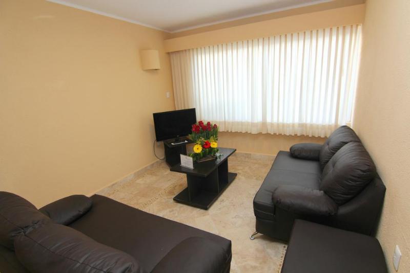 فندق Villamar Princesa Suites