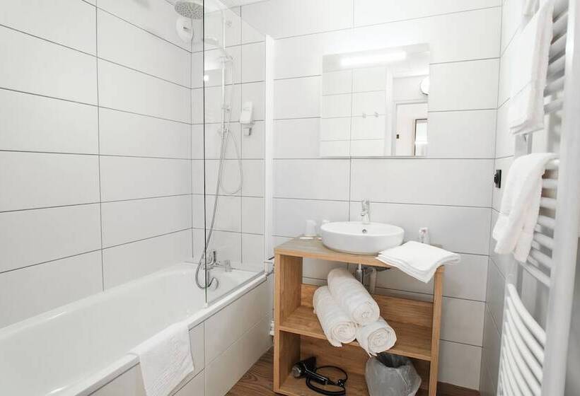 Hôtel Les 2 Alpes L Orée Des Pistes