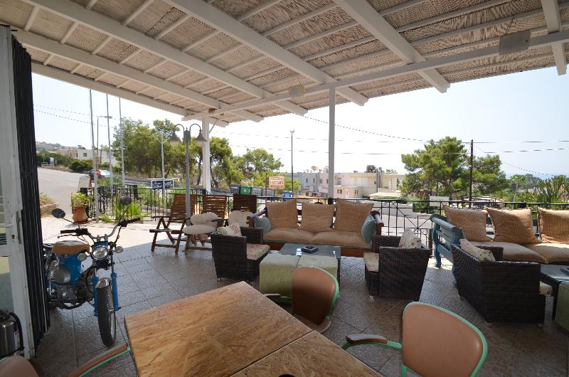 Marianthi Studios & Apartments