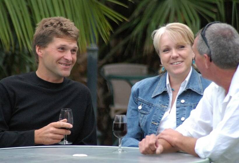 Mclaren Vale Motel & Apartments