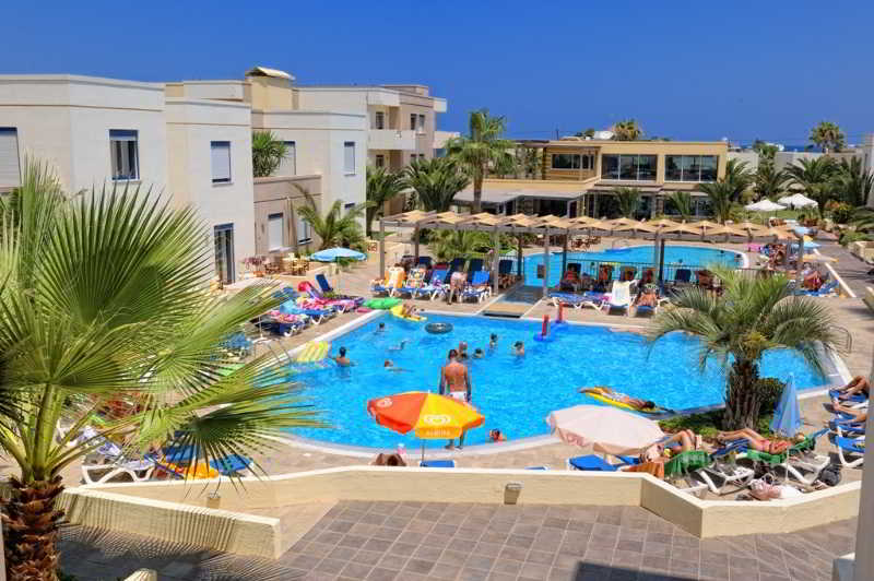 Meropi Hotel & Apartments