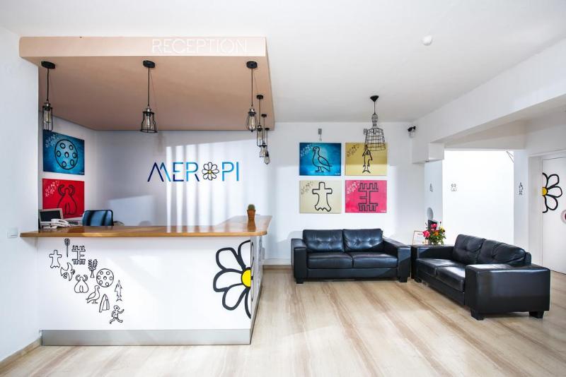 Meropi Hotel & Apartments