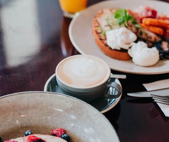 Novotel Newcastle Beach