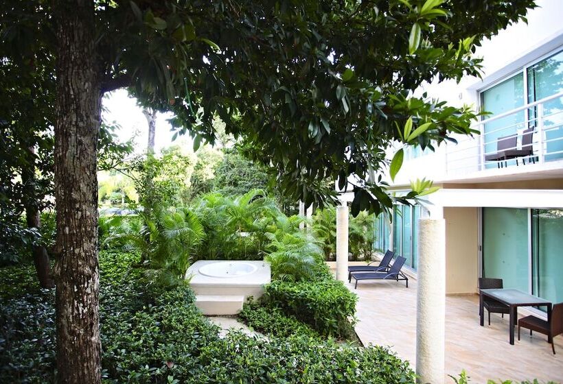 استراحتگاه Bahia Principe Luxury Sian Ka´an - Adults Only - All Inclusive