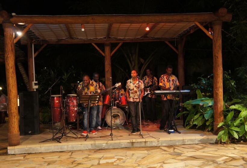 منتجع Jaz Adonia