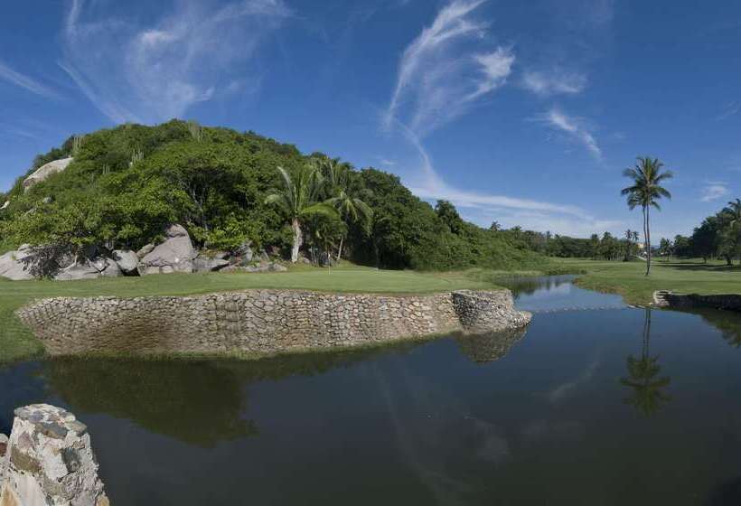 リゾートホテル Las Hadas By Brisas