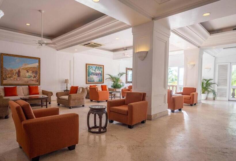 リゾートホテル Las Hadas By Brisas