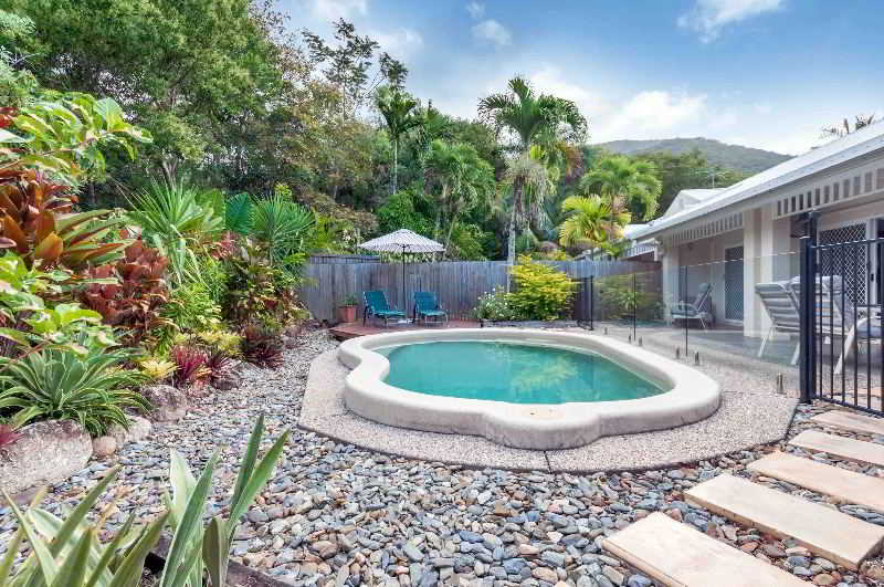 The Villas Palm Cove