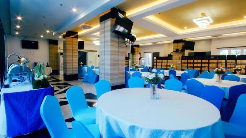 Facade By Hotel Fina