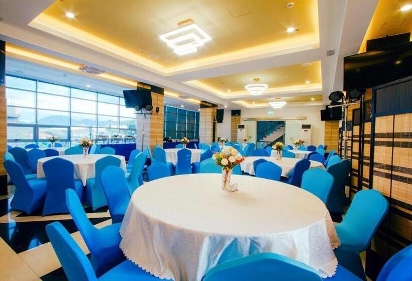 Facade By Hotel Fina