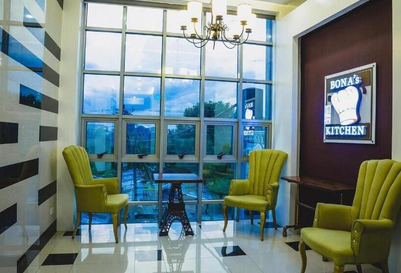 Facade By Hotel Fina