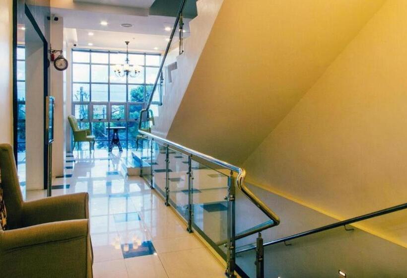 Facade By Hotel Fina