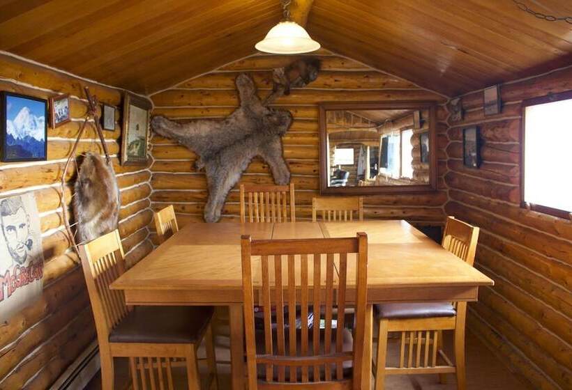 فندق Alpine Creek Lodge