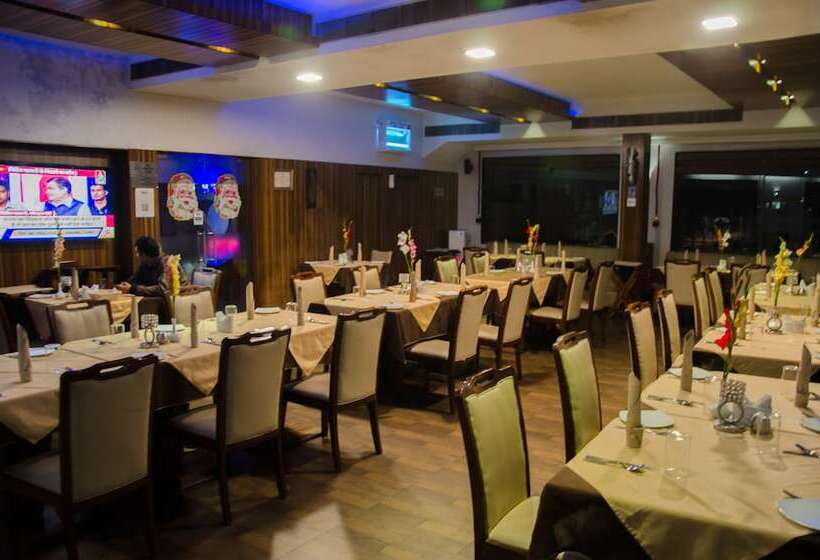 ホテル Baidyanath