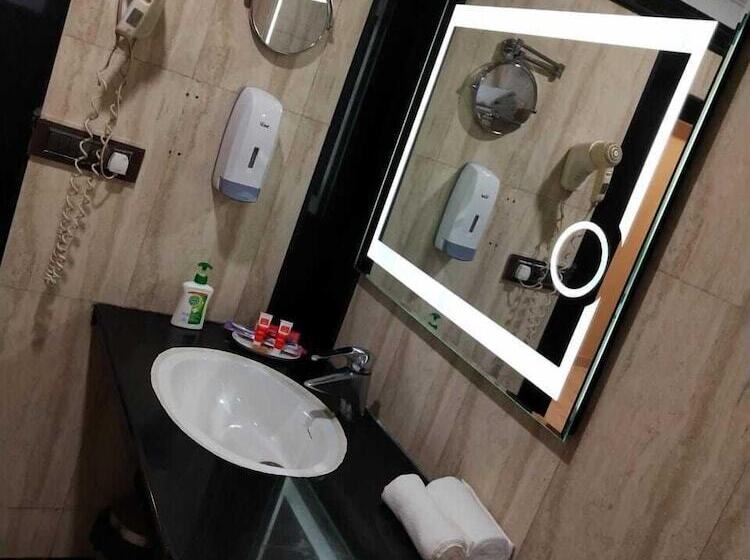 ホテル Baidyanath