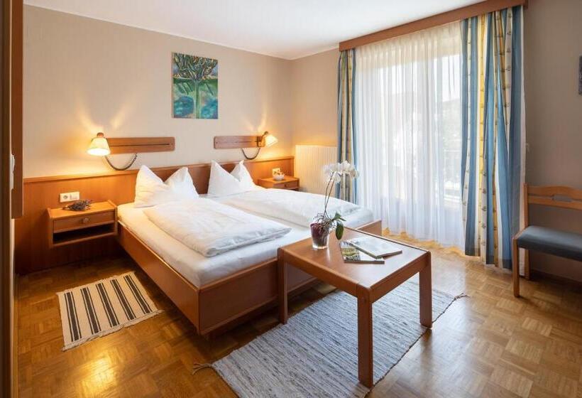 فندق Breitenfelderhof Zur Riegersburg