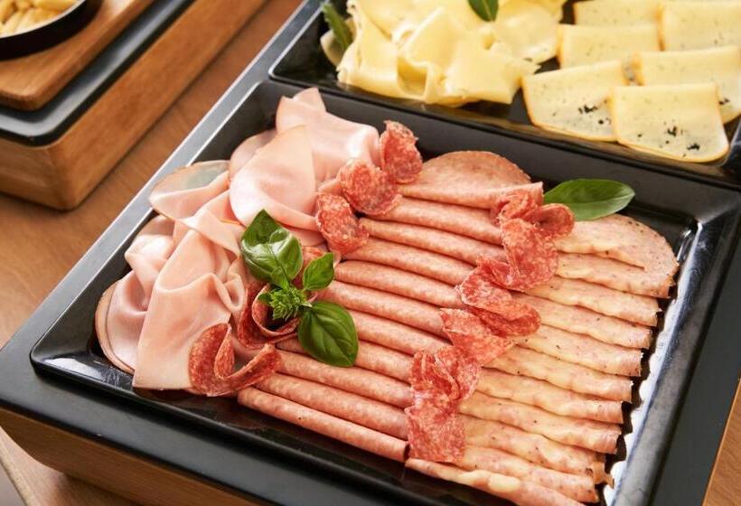 ホテル Breitenfelderhof Zur Riegersburg