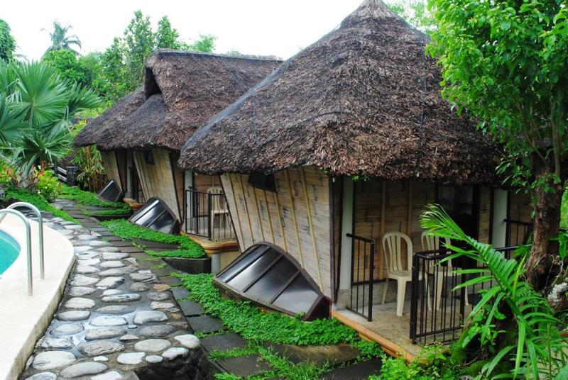 Casa Basilisa Hotel & Resort