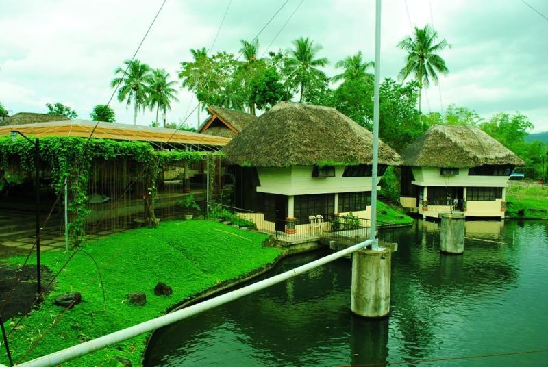 Casa Basilisa Hotel & Resort