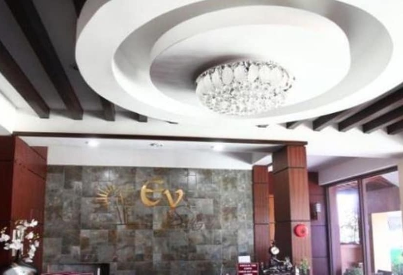 هتل Ey Miners Suites Navarro