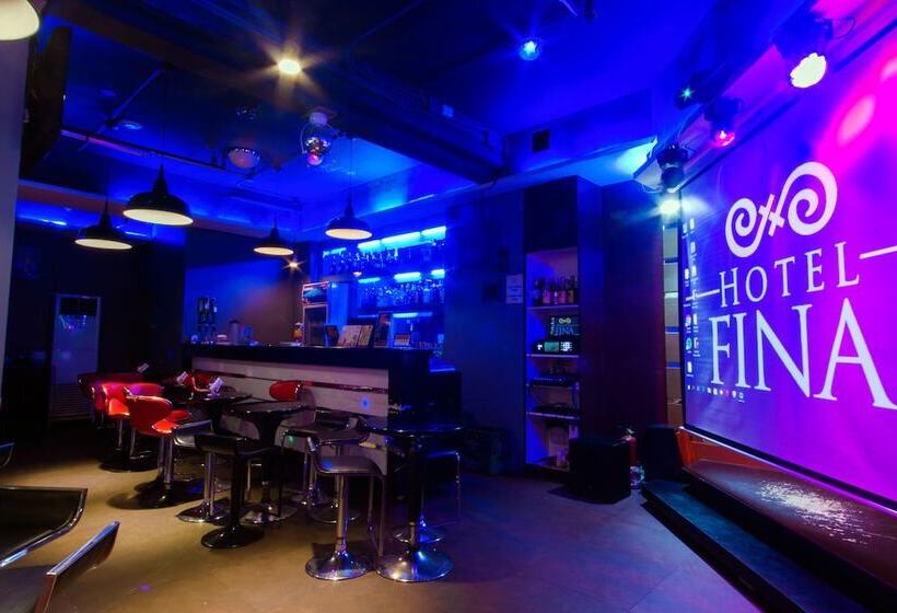 هتل Fina