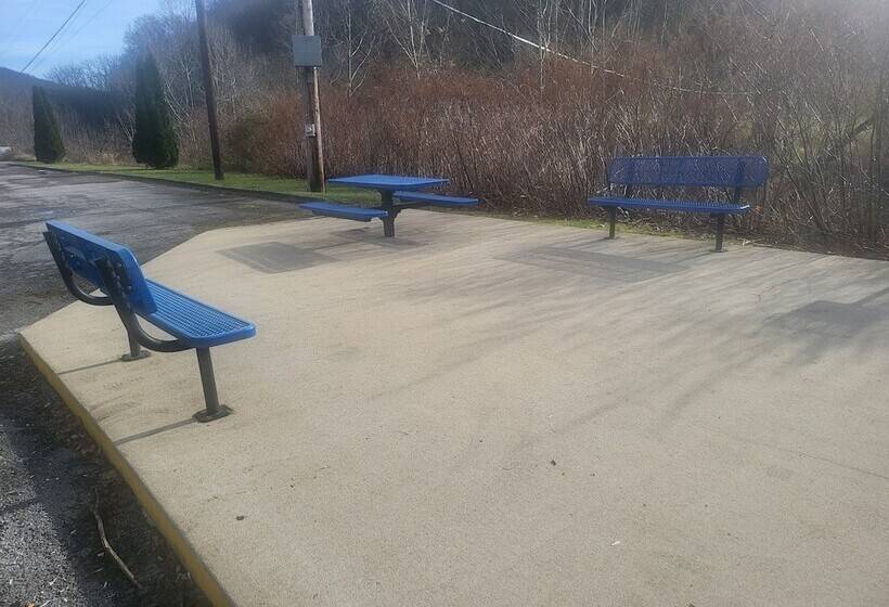 酒店 The Glenville Inn