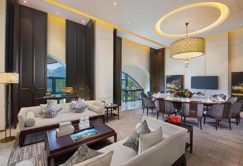 Grand New Century Hotel Zunyi China