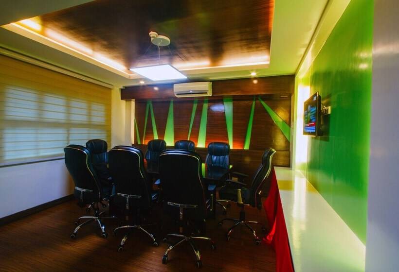 فندق Jj Midcity Inn