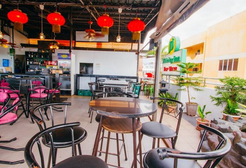 هتل Jj Midcity Inn