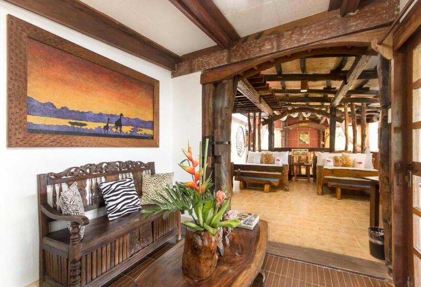 호텔 Oldwoods By The Sea Nature Resort Pangasinan