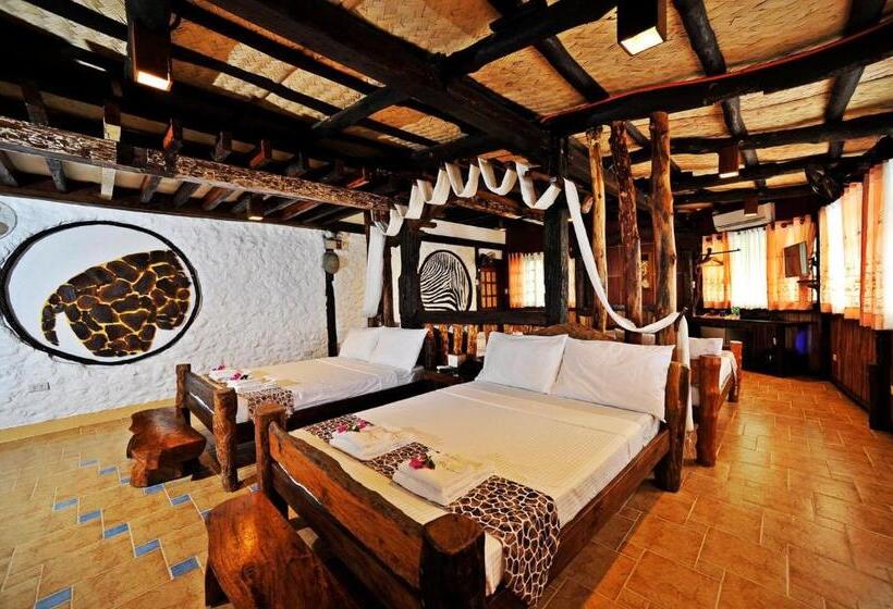 호텔 Oldwoods By The Sea Nature Resort Pangasinan