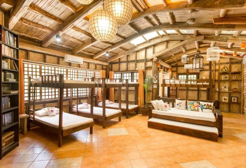 호텔 Oldwoods By The Sea Nature Resort Pangasinan