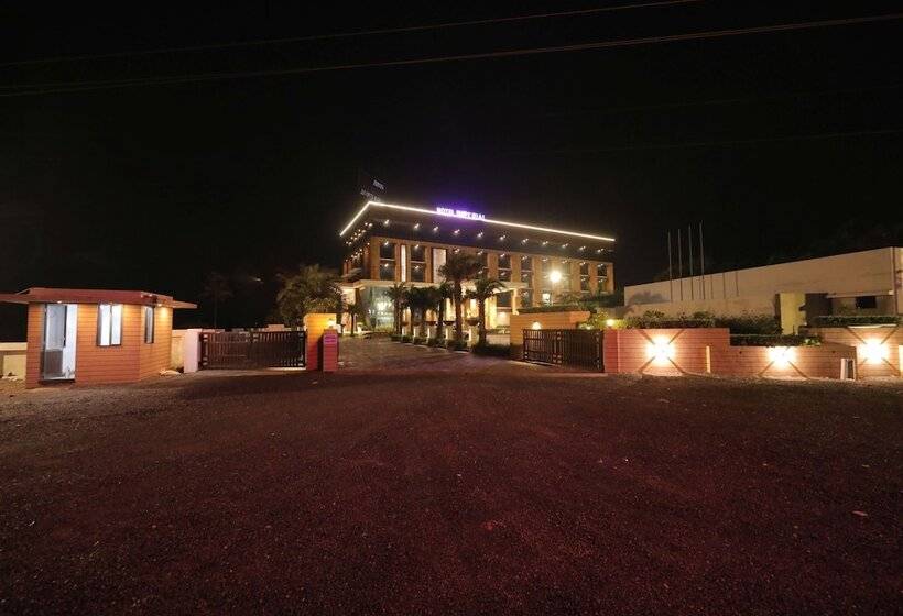 Hotel Sarovar Portico Somnath