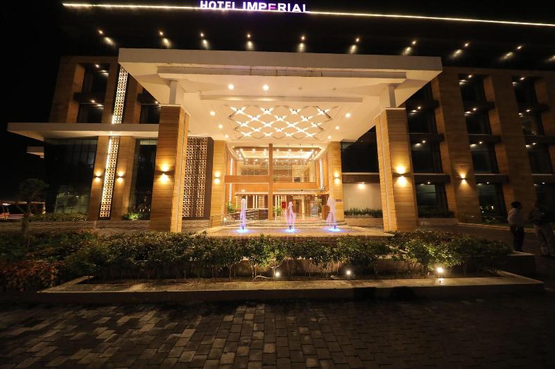 Отель Sarovar Portico Somnath