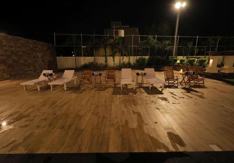 Hotel Sarovar Portico Somnath