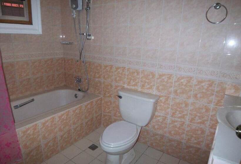 هتل Surigao Tourist Inn Annex